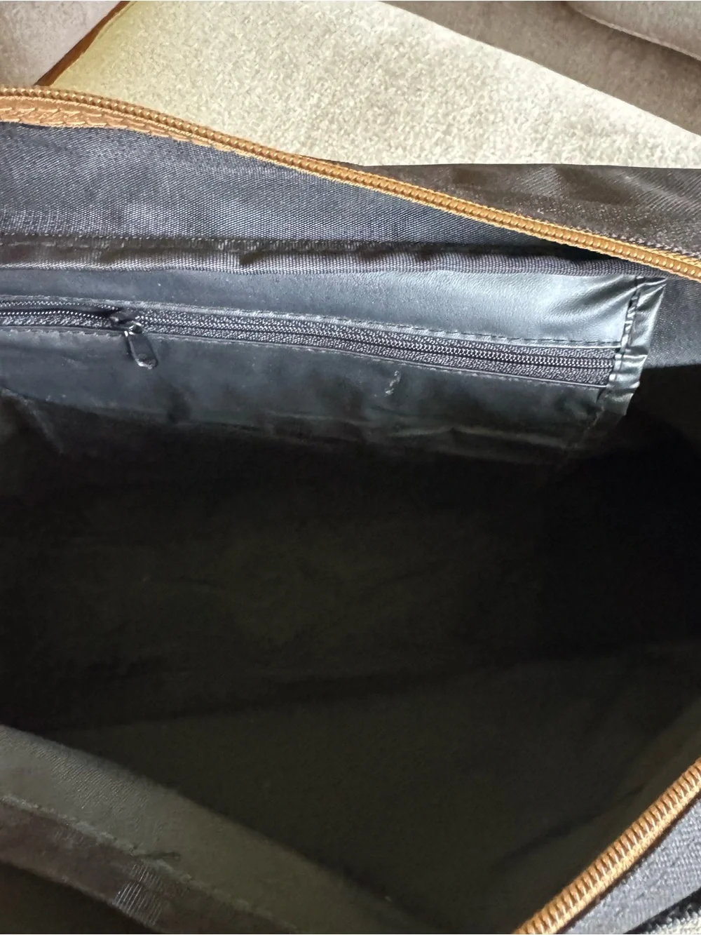 Vintage Fossil Messenger Bag (read description)